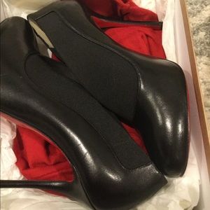 Christian louboutin toot couverte 100